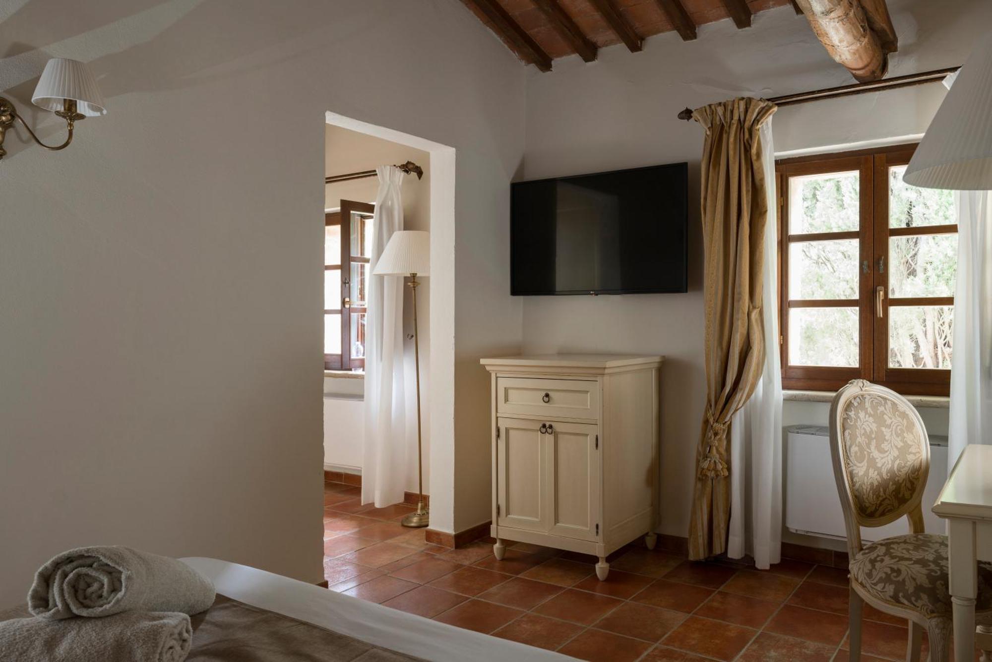 Castello Di Leonina Relais - Adults Only Hotel Siena Ngoại thất bức ảnh